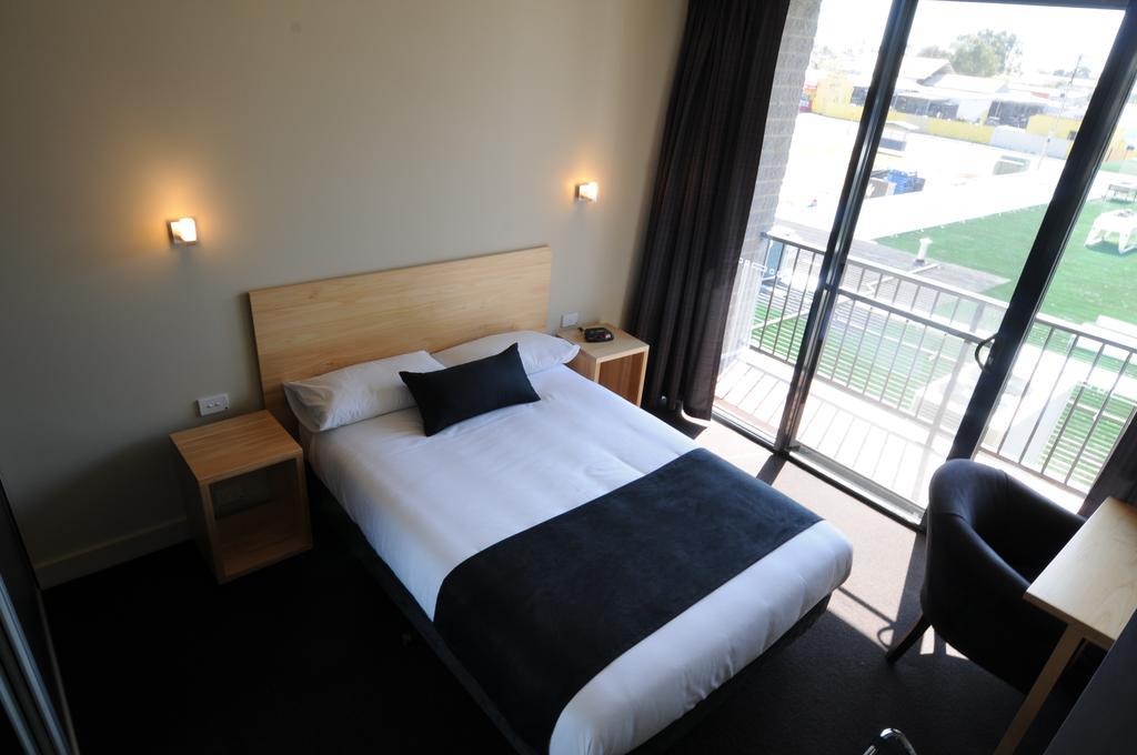 Mansfield Park Hotel Finsbury Номер фото