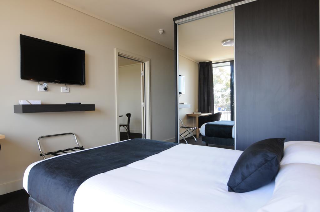 Mansfield Park Hotel Finsbury Номер фото